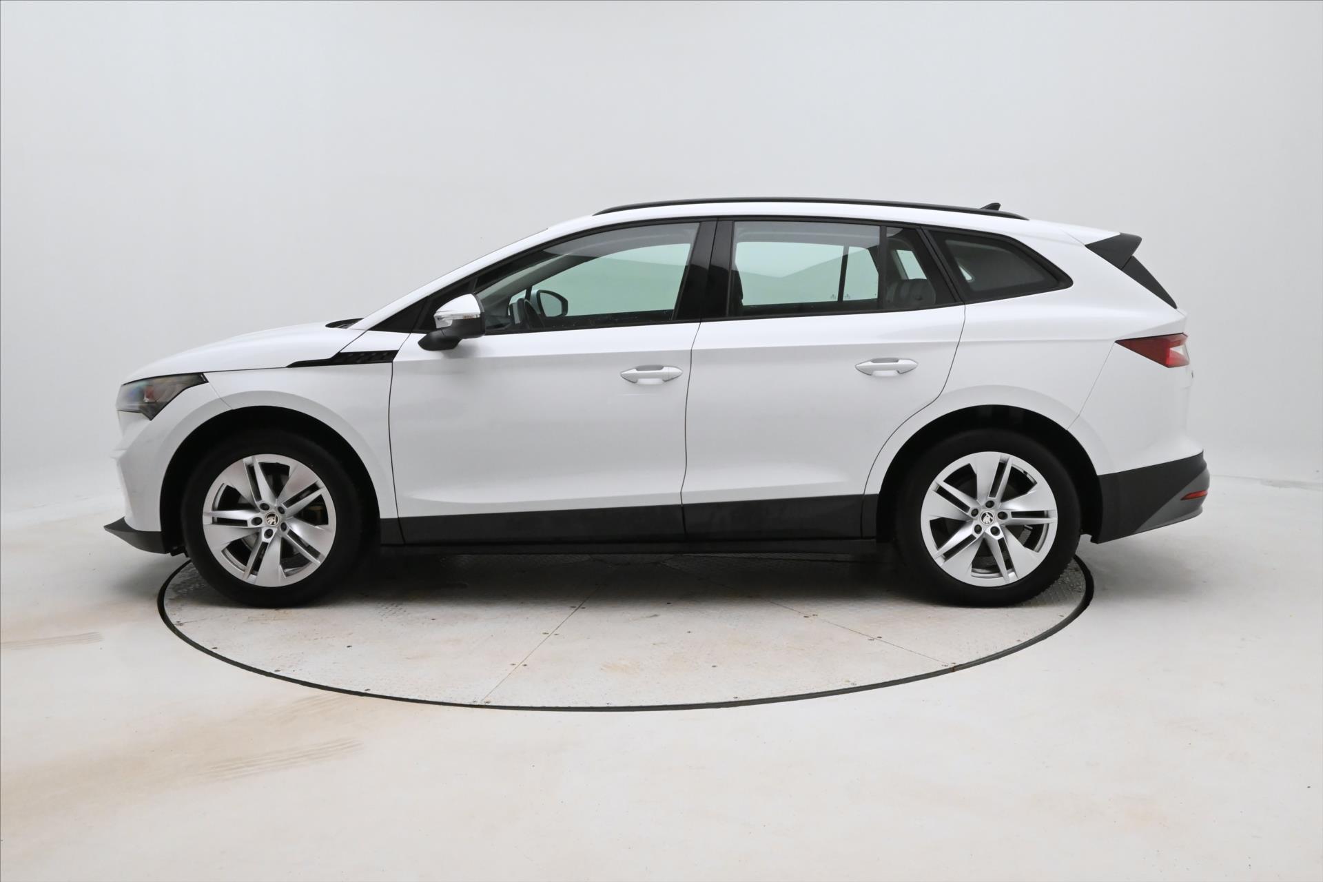 Hlavní fotografie vozu Škoda Enyaq iV 60 132kW SOH 88% Záruka až 3 roky (8)