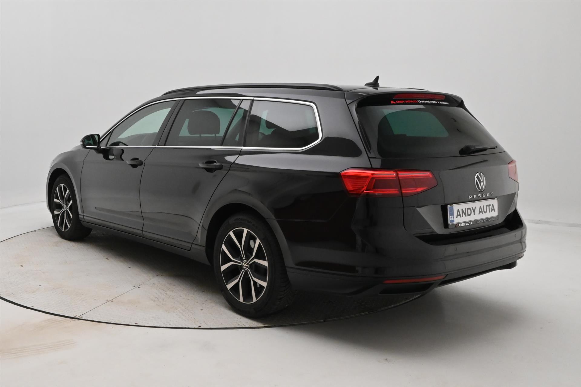 Hlavní fotografie vozu Volkswagen Passat 2,0 TDI 110kW DSG Business Záruka až 5 let (7)