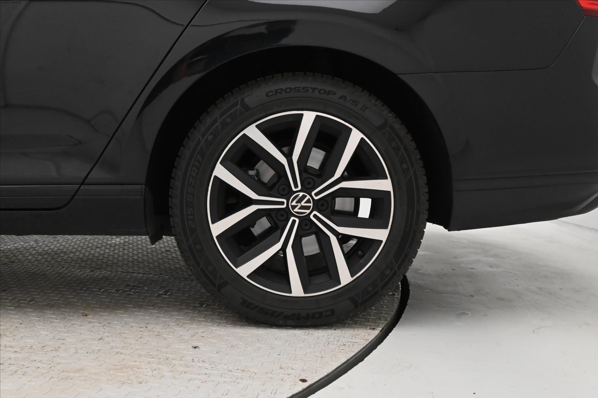 Hlavní fotografie vozu Volkswagen Passat Variant 2,0 TDI 110kW DSG Business Záruka až 5 let (27)
