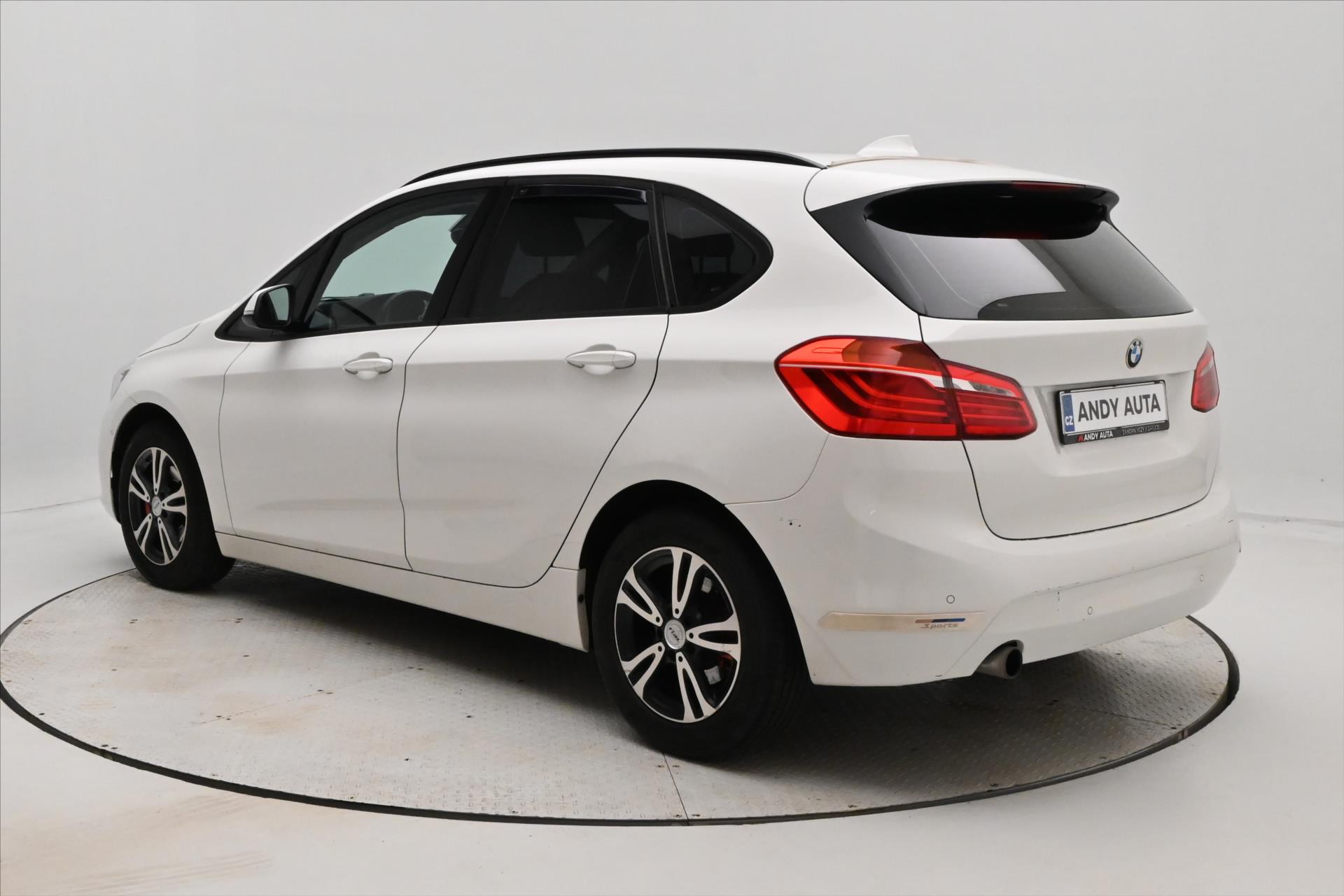 Hlavní fotografie vozu BMW Řada 2 2,0 218d 110 kW Active Záruka až 5 let (7)