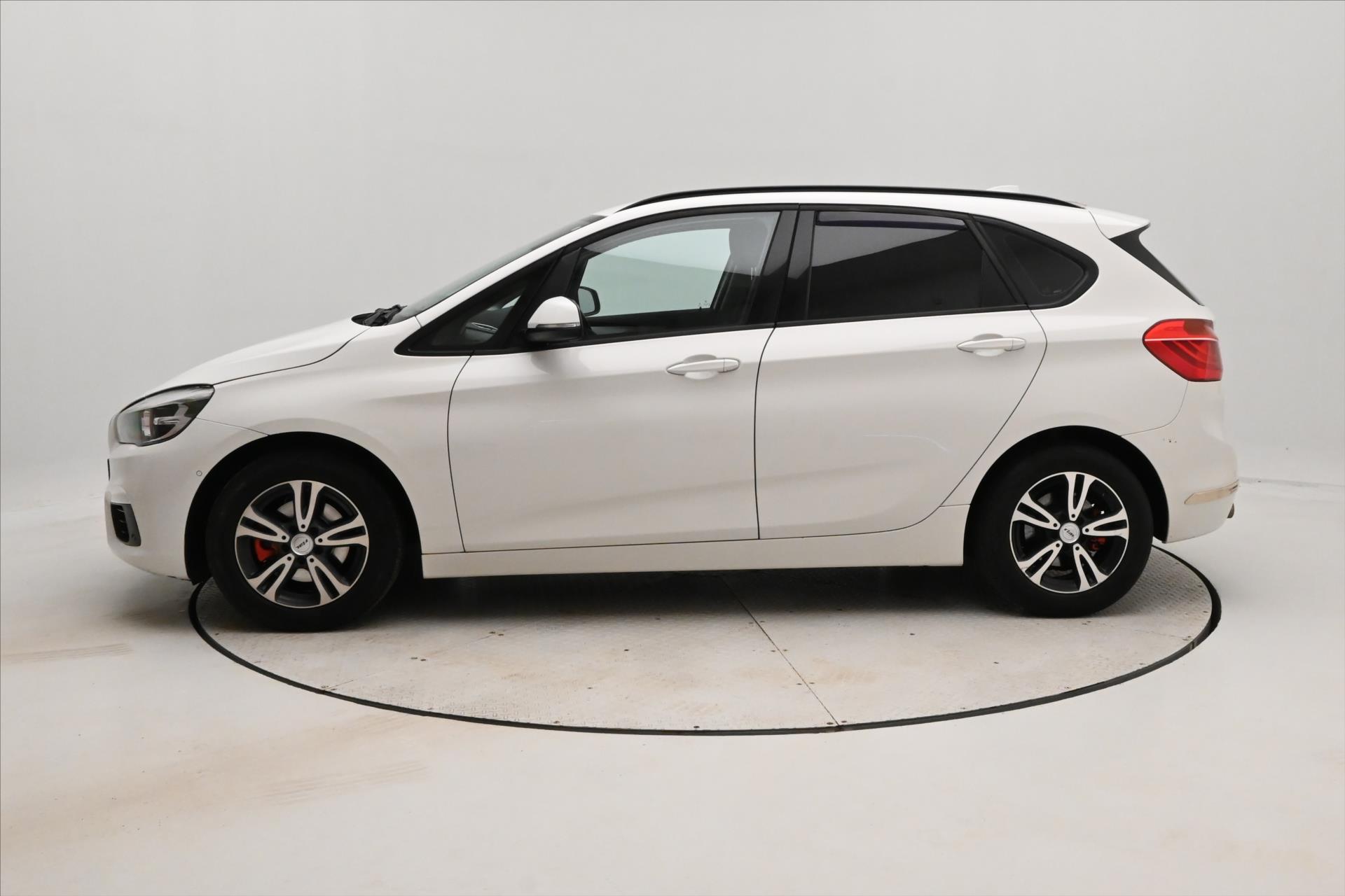 Hlavní fotografie vozu BMW Řada 2 2,0 218d 110 kW Active Záruka až 5 let (8)