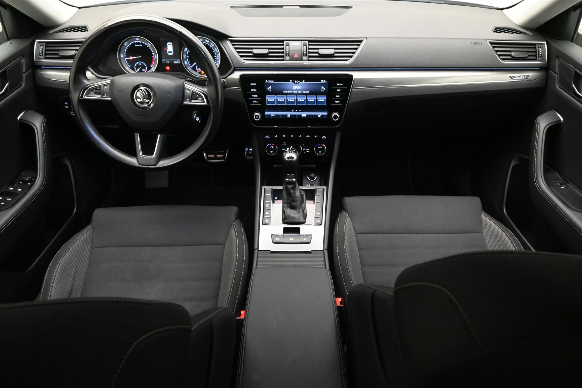 Hlavní fotografie vozu Škoda Superb 2,0 SCOUT TDI 140kW DSG 4x4 Záruka až 5 let (15)
