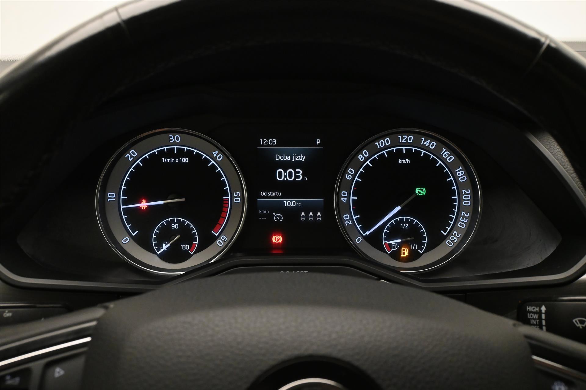 Hlavní fotografie vozu Škoda Superb 2,0 SCOUT TDI 140kW DSG 4x4 Záruka až 5 let (16)