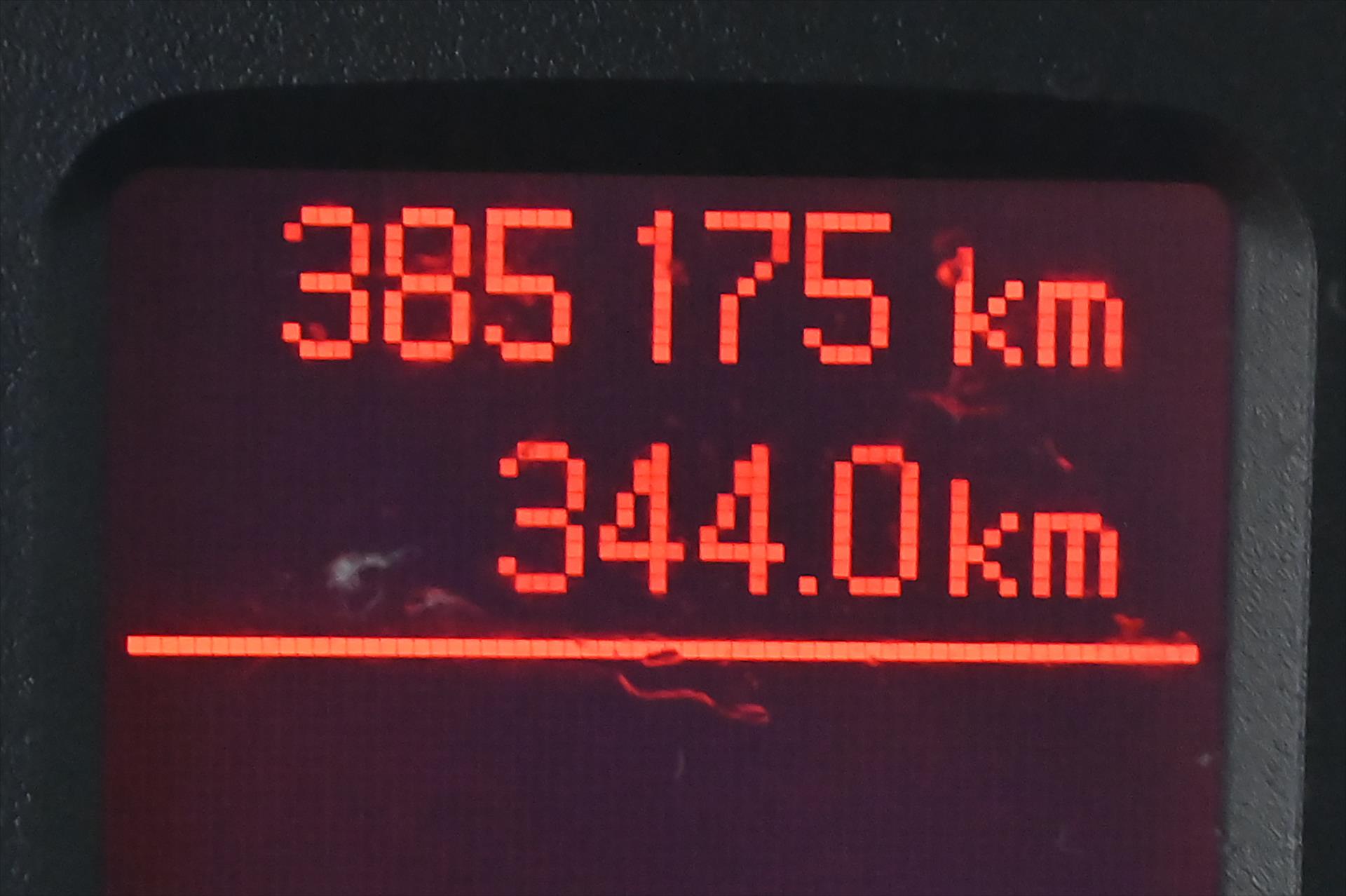 Hlavní fotografie vozu Peugeot 407 1,6 HDi 80kW pojízdné platná STK na ND (8)