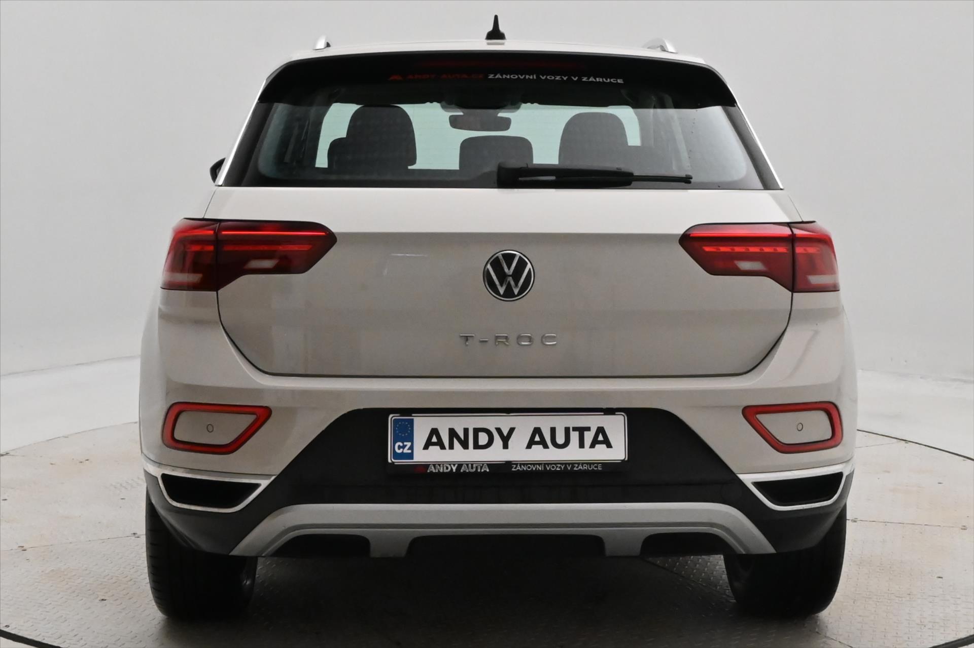 Hlavní fotografie vozu Volkswagen T-Roc 2,0 TDI 110 kW DSG STYLE Záruka až 5 let (6)