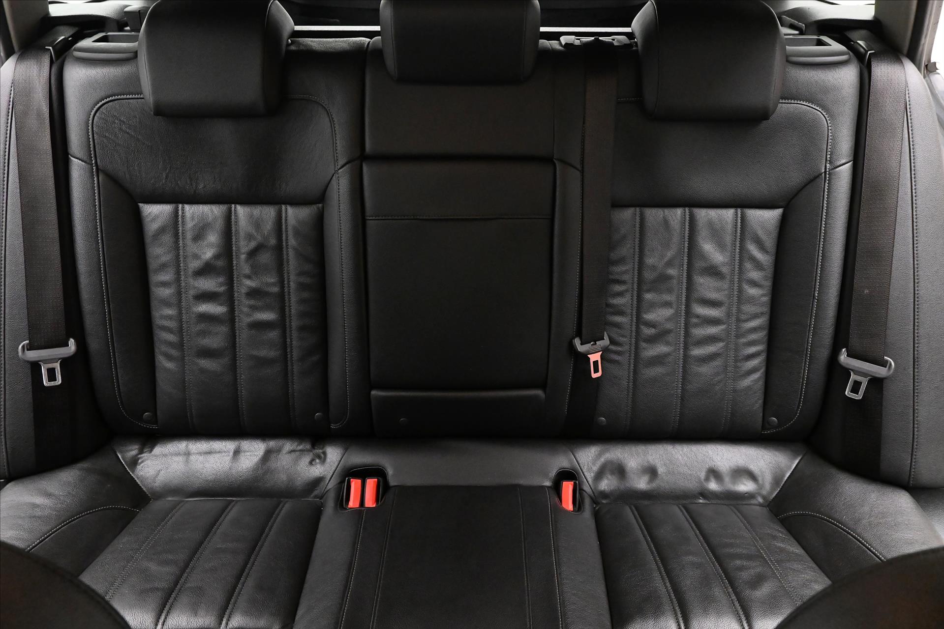 Hlavní fotografie vozu Opel Insignia 2,0 CDTI 103kW Bi-Xen tažné (26)
