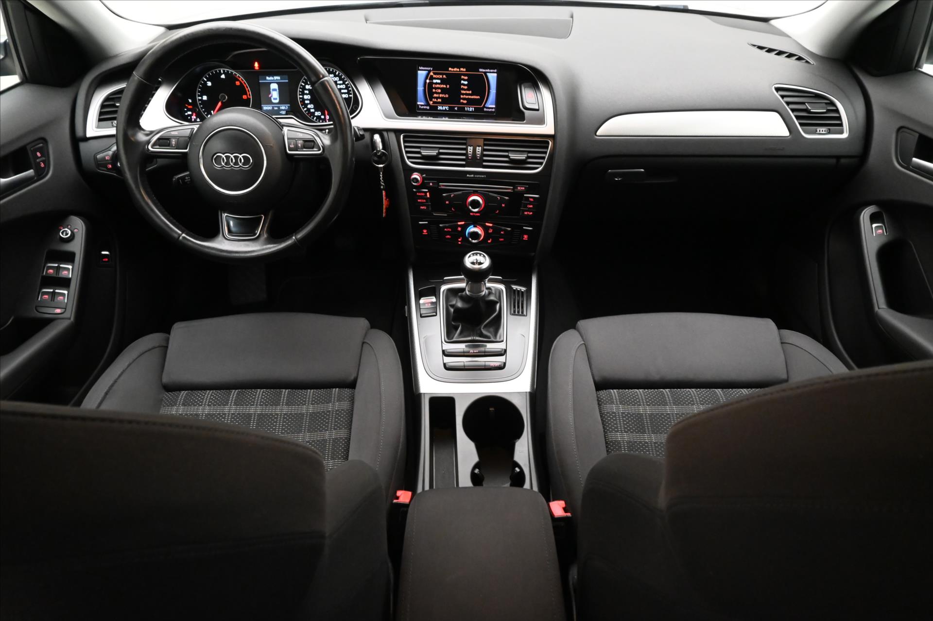 Hlavní fotografie vozu Audi A4 2,0 TDI 105 kW Nová STK (15)
