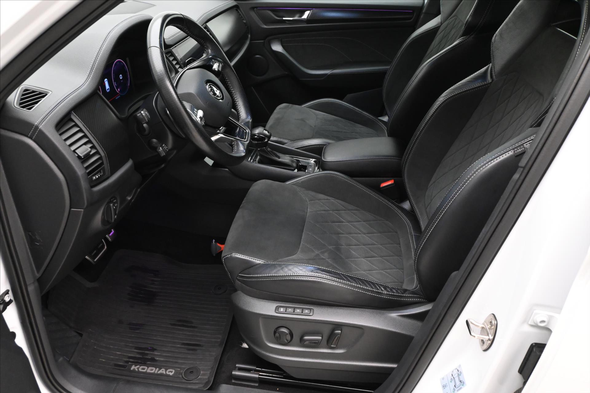 Hlavní fotografie vozu Škoda Kodiaq 1,5 TSI 110kW DSG Sportline 7/míst Záruka až 5 let (14)