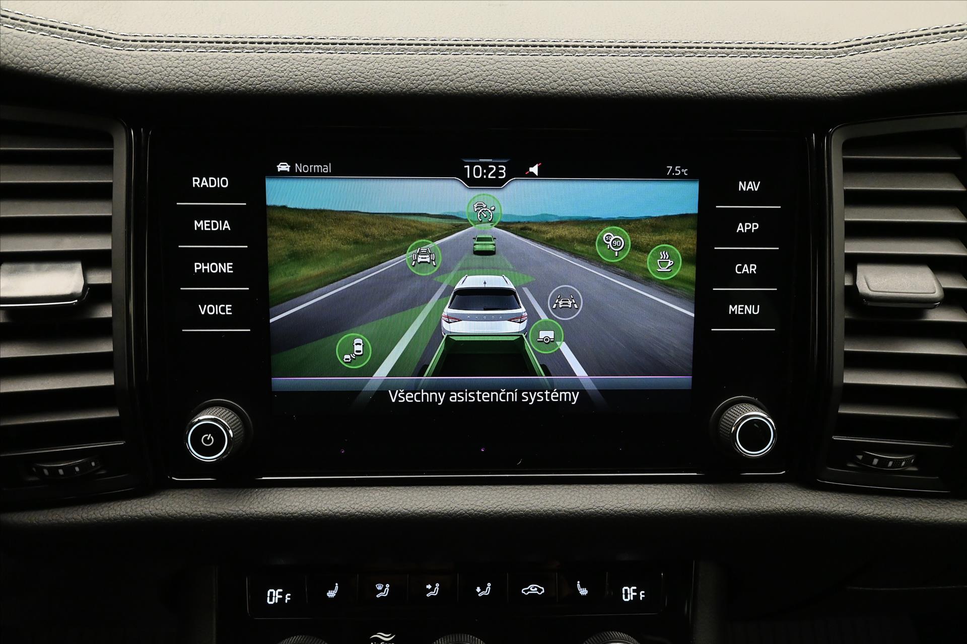 Hlavní fotografie vozu Škoda Kodiaq 1,5 TSI 110kW DSG Sportline 7/míst Záruka až 5 let (20)