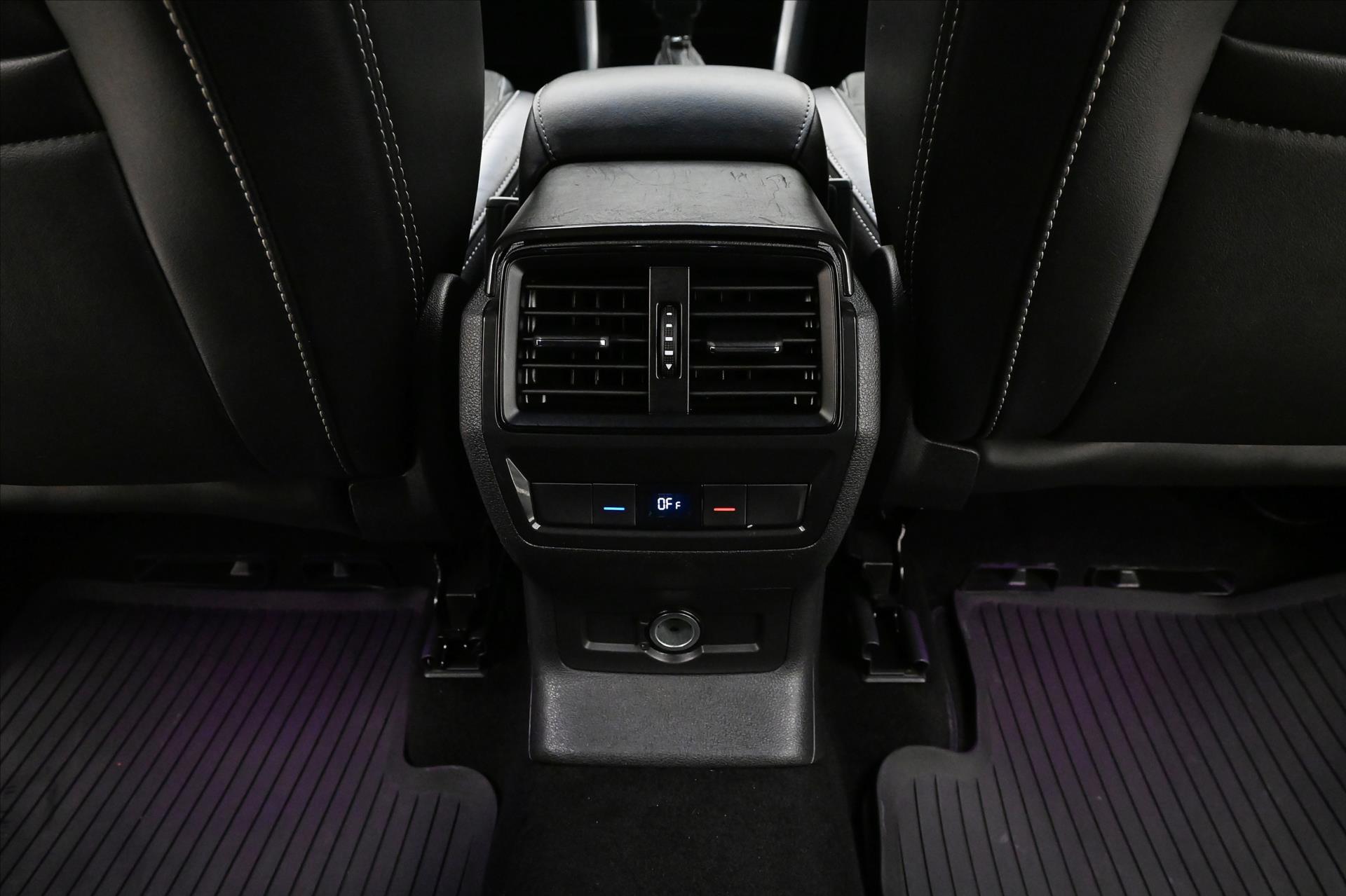 Hlavní fotografie vozu Škoda Kodiaq 1,5 TSI 110kW DSG Sportline 7/míst Záruka až 5 let (23)