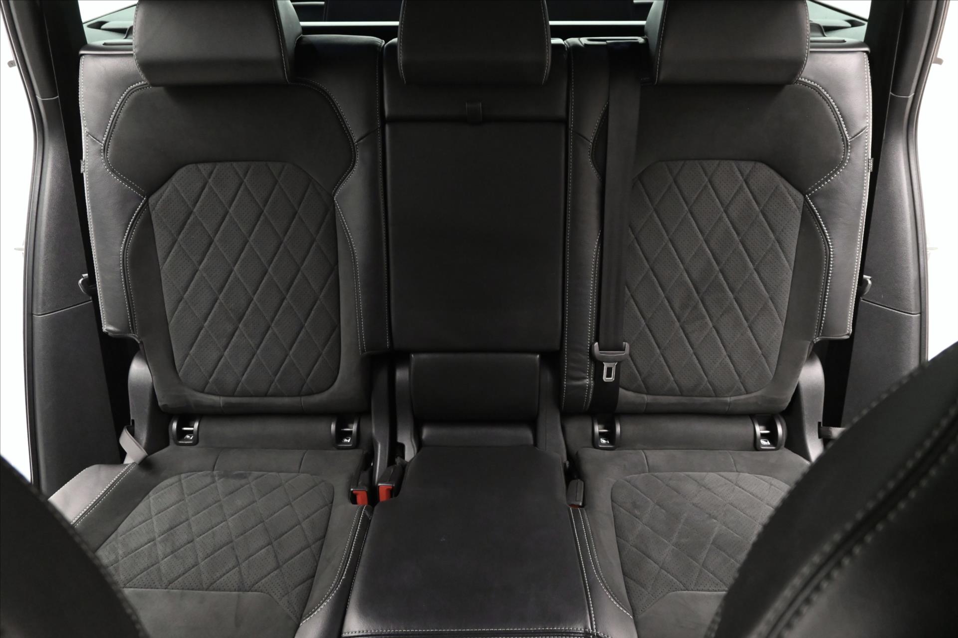 Hlavní fotografie vozu Škoda Kodiaq 1,5 TSI 110kW DSG Sportline 7/míst Záruka až 5 let (29)
