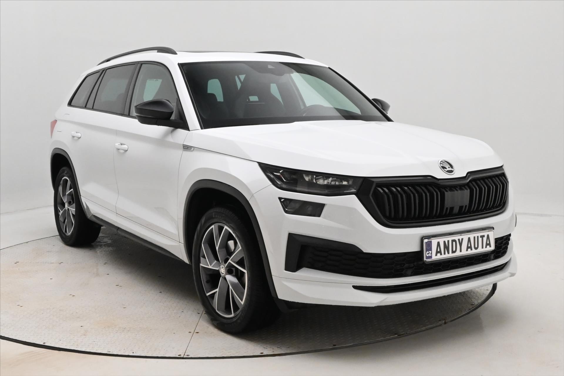 Hlavní fotografie vozu Škoda Kodiaq 1,5 TSI 110kW DSG Sportline 7/míst Záruka až 5 let (3)