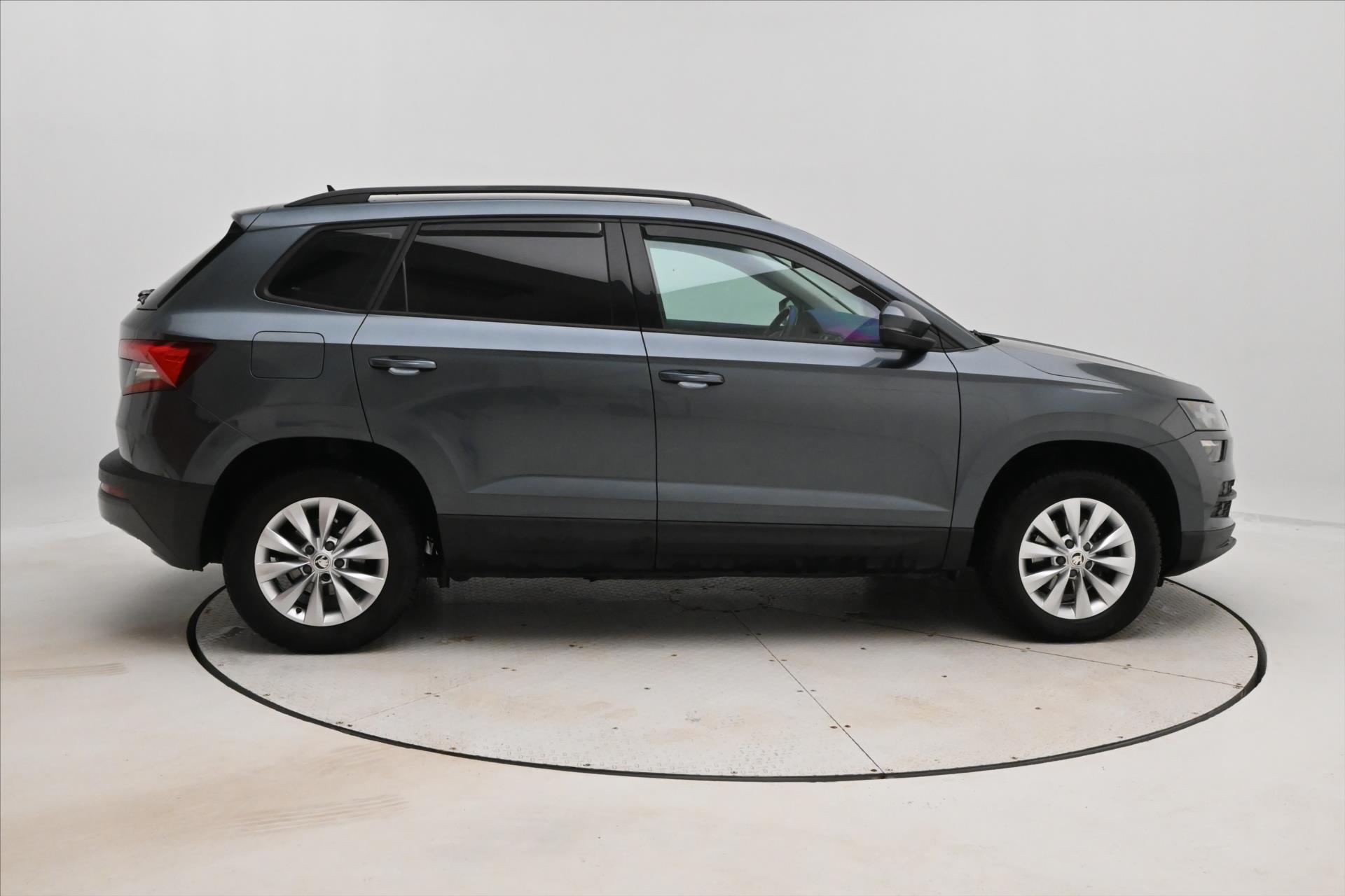 Hlavní fotografie vozu Škoda Karoq 1,6 TDI 85 kW Ambition Záruka až 5 let (4)