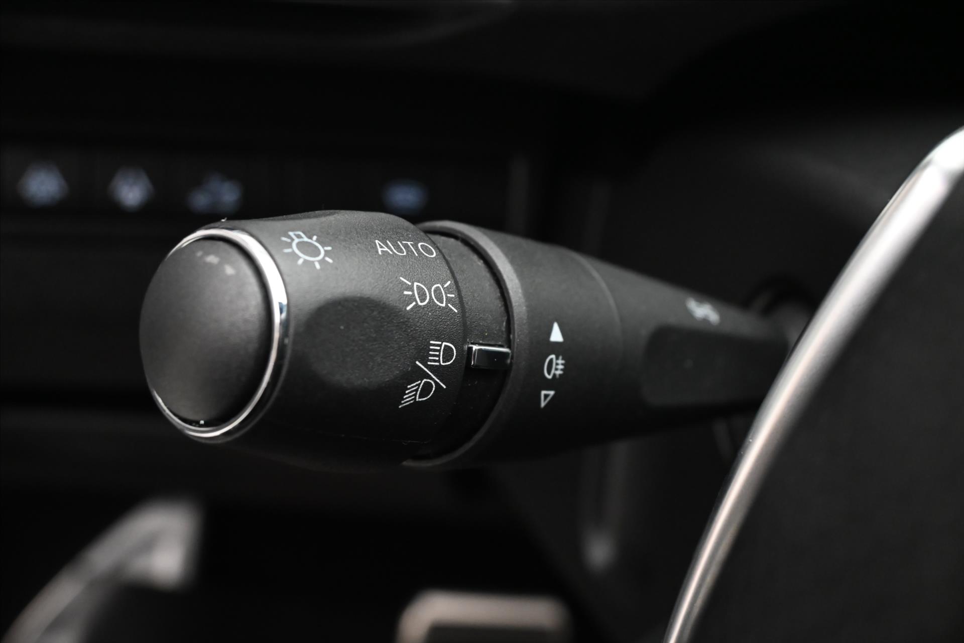 Main photo of the car Peugeot 5008 1.6 133kW GT-Line AT 8 Warranty up to 5 years (24)