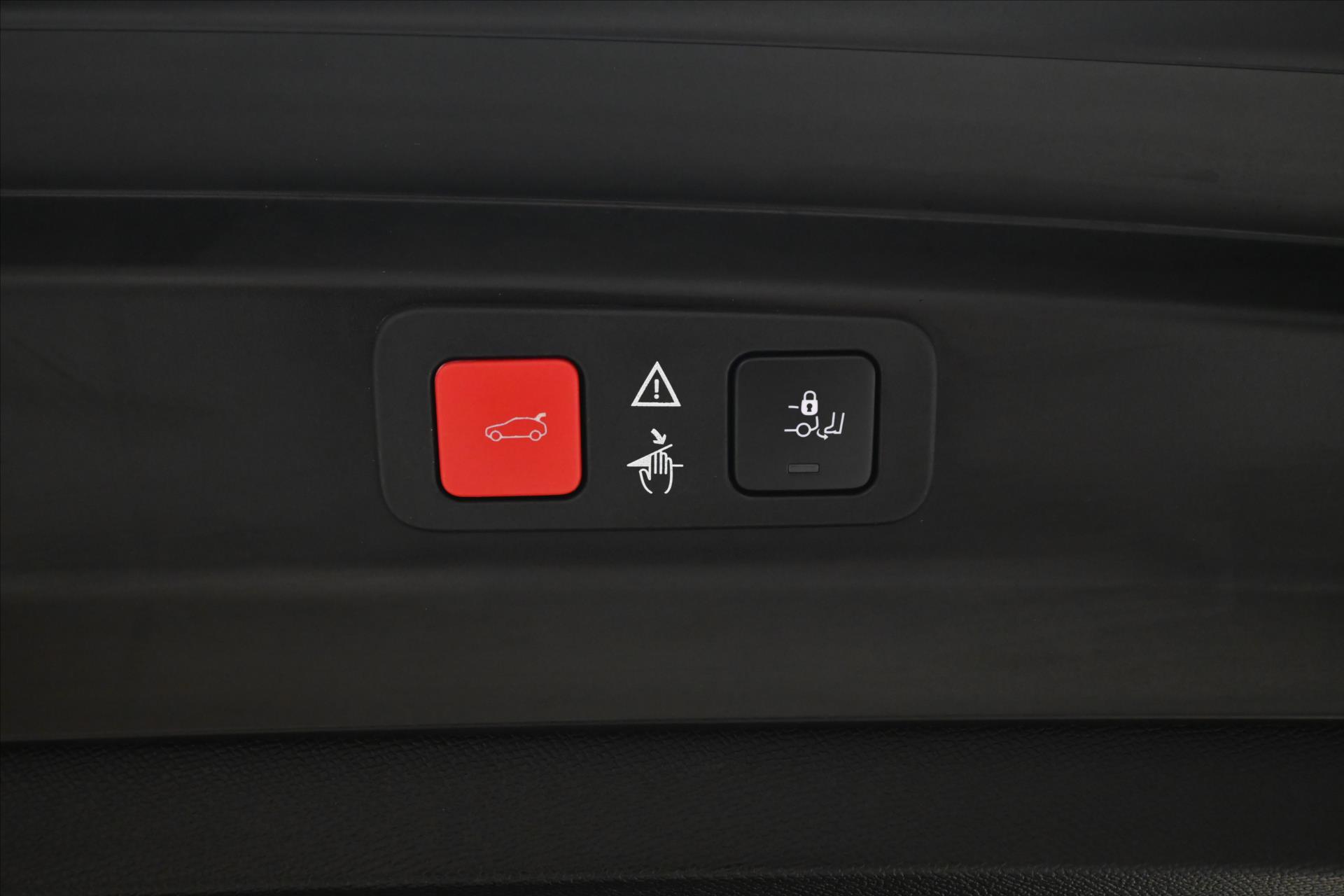Main photo of the car Peugeot 5008 1.6 133kW GT-Line AT 8 Warranty up to 5 years (25)