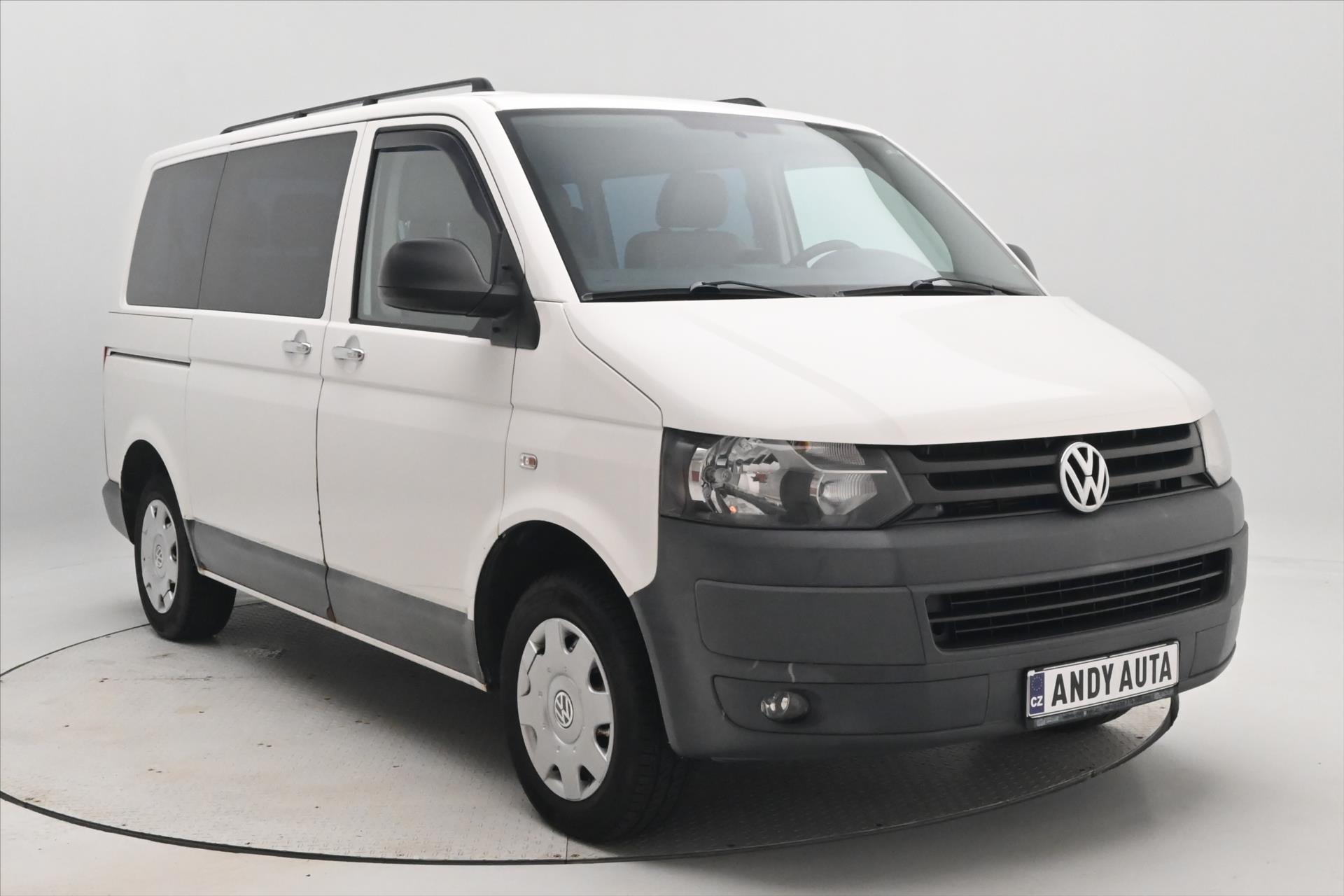 Main photo of the car Volkswagen Transporter 2.0 TDI 75 kW 9-seat (3)