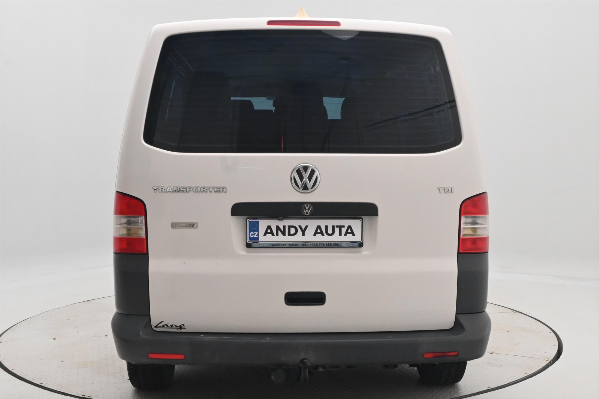 Main photo of the car Volkswagen Transporter 2.0 TDI 75 kW 9-seat (6)