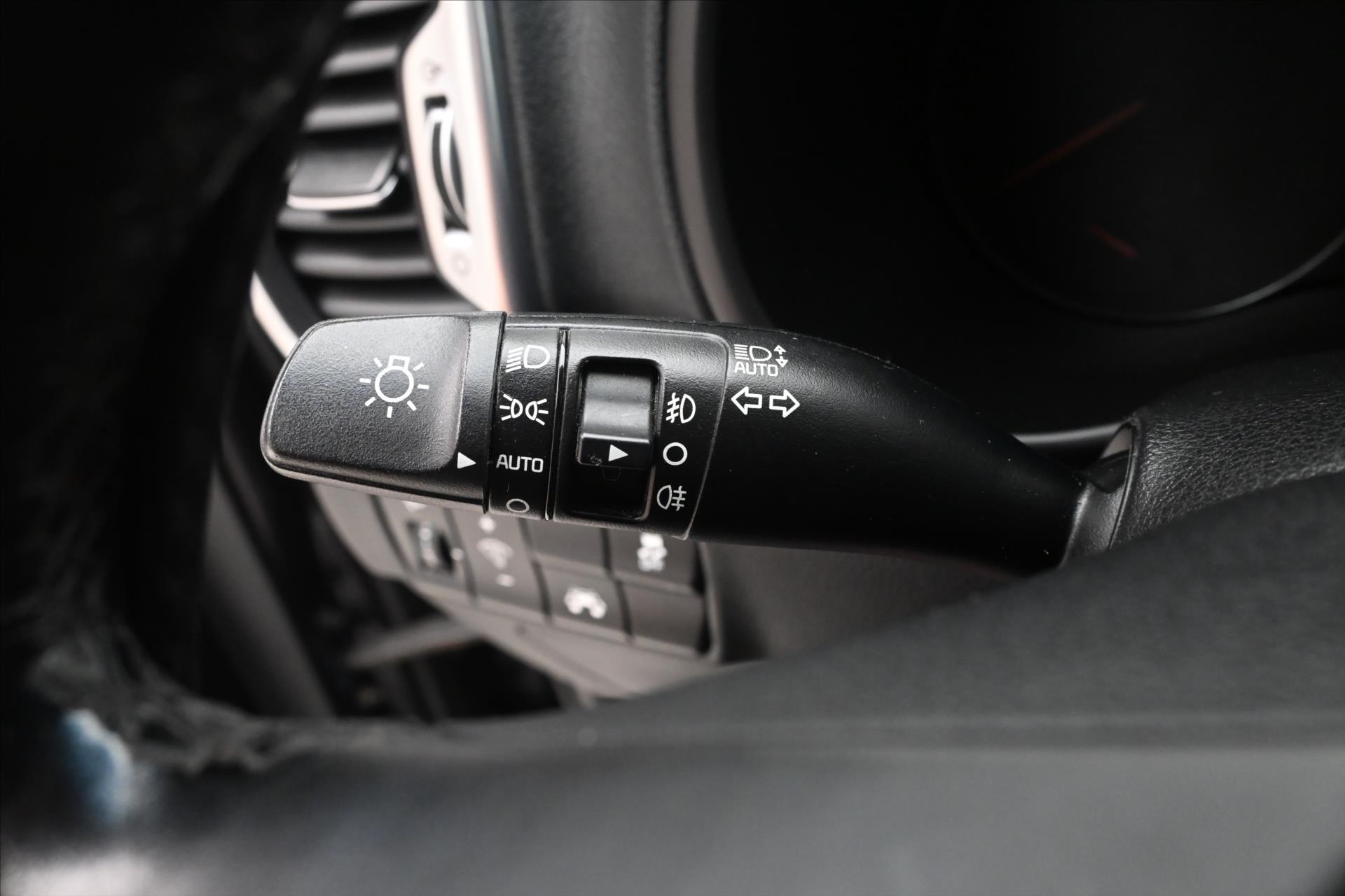 Hlavní fotografie vozu Kia Sportage 1,6 T-GDI 130 kW AWD AT (25)