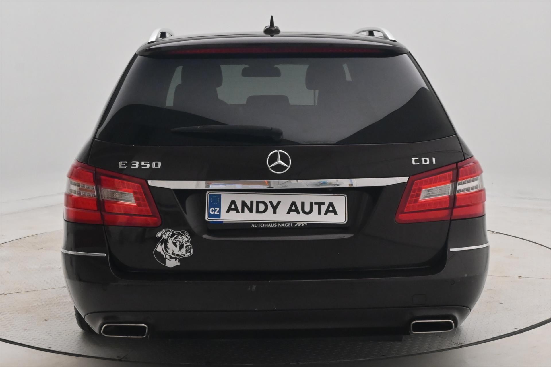 Hlavní fotografie vozu Mercedes-Benz Třídy E 3,0 350 CDi 195kW Plný servis (6)