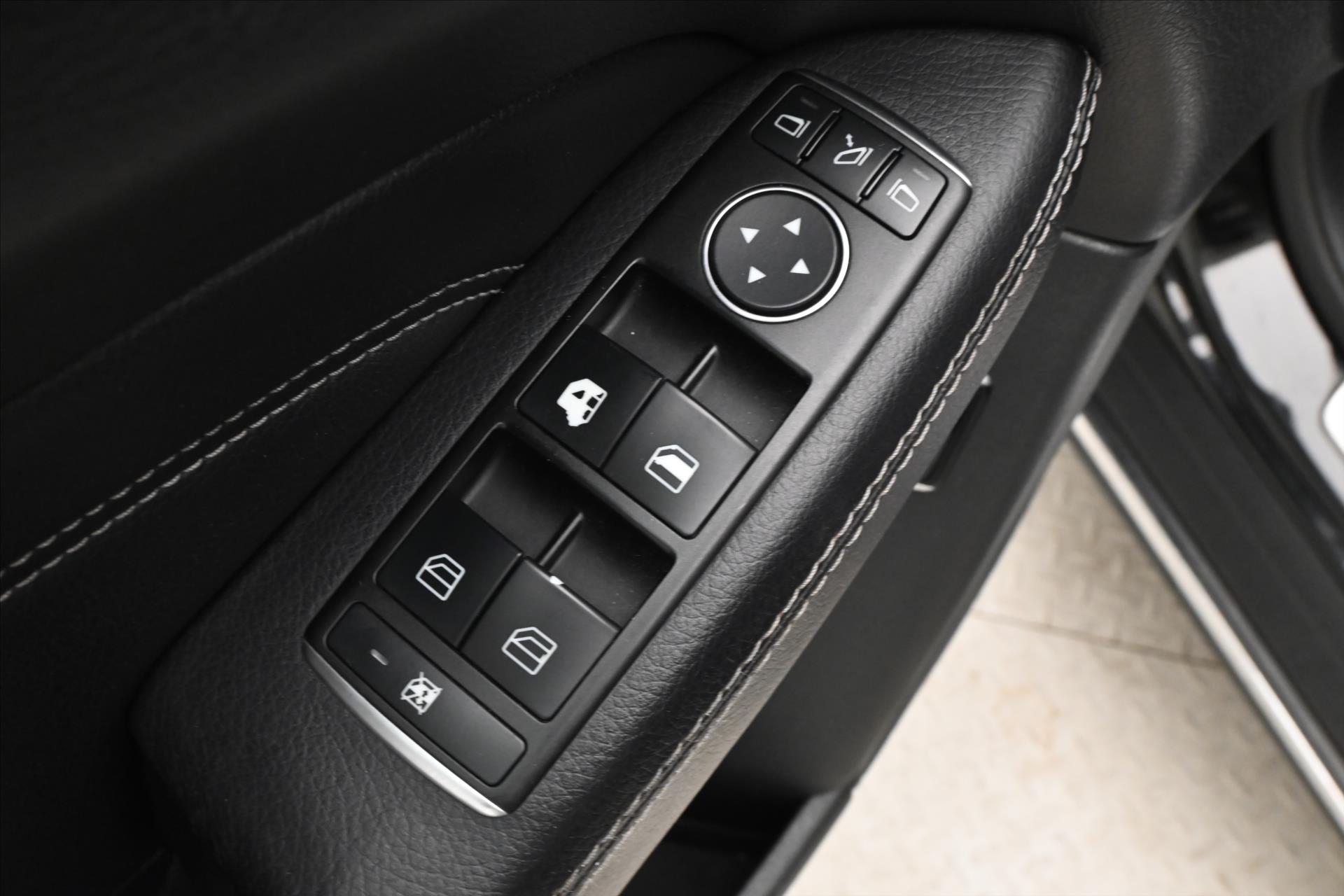 Hlavní fotografie vozu Mercedes-Benz Třídy M 3,0 350 CDI 190 kW 4MATIC Záruka až 5 let (23)