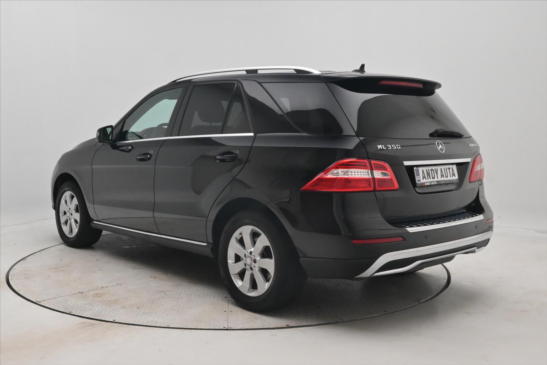 Hlavní fotografie vozu Mercedes-Benz Třídy M 3,0 350 CDI 190 kW 4MATIC Záruka až 5 let (7)