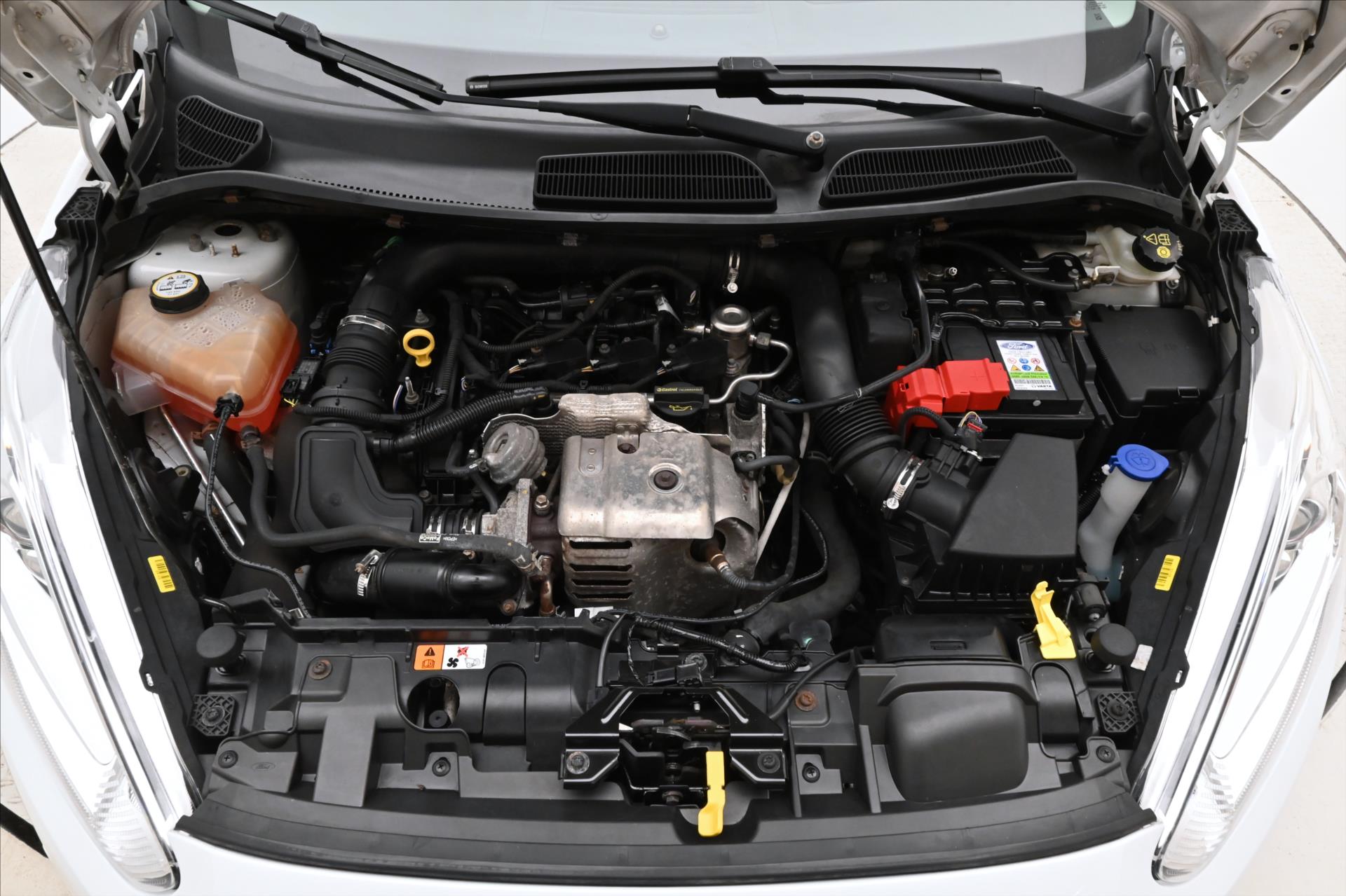 Hlavní fotografie vozu Ford Fiesta 1,0 EcoBoost 74kW Titanium (10)