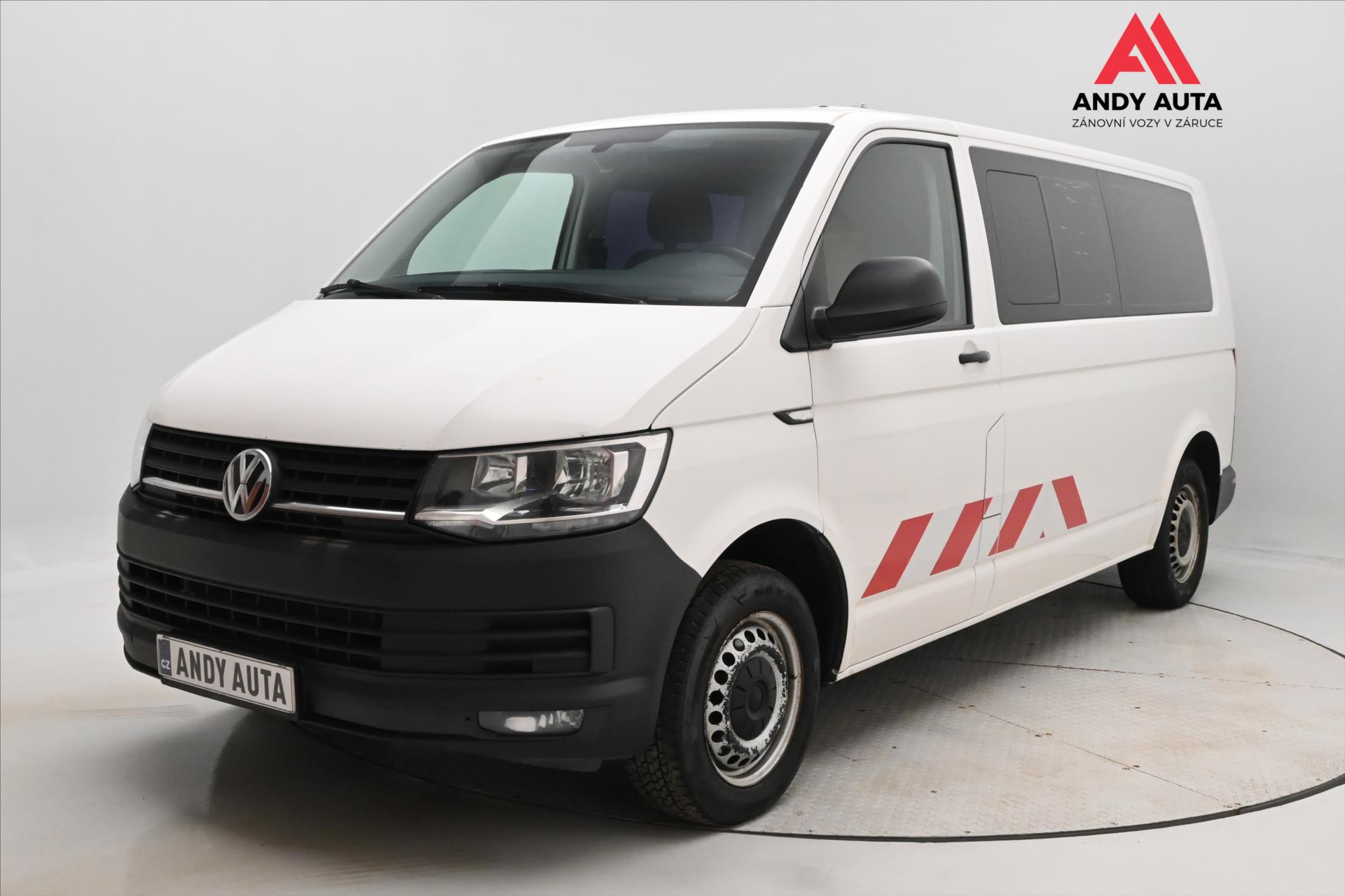 Volkswagen Transporter 2,0 TDI 110 kW 8míst Long Nezáv. topení