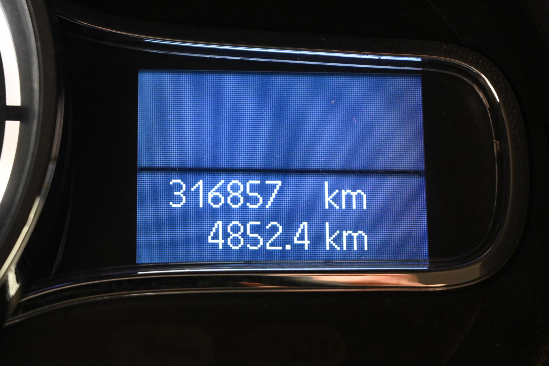 Hlavní fotografie vozu Renault Mégane 1,5 dCi 81kW Grandtour Tažné Klimatizace (17)