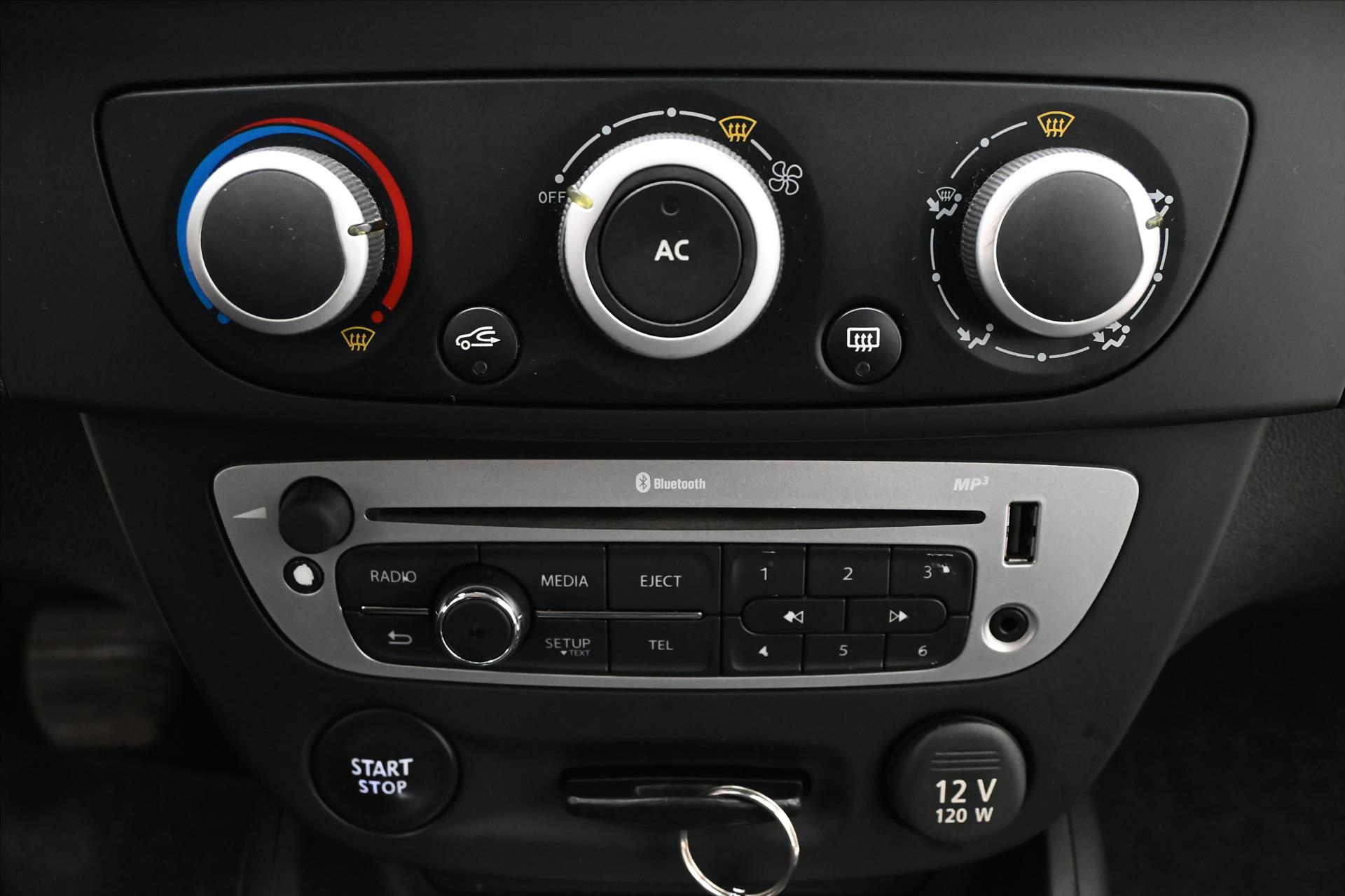 Hlavní fotografie vozu Renault Mégane 1,5 dCi 81kW Grandtour Tažné Klimatizace (20)