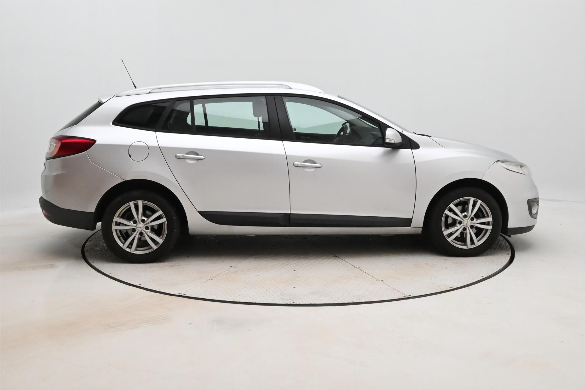 Hlavní fotografie vozu Renault Mégane 1,5 dCi 81kW Grandtour Tažné Klimatizace (4)
