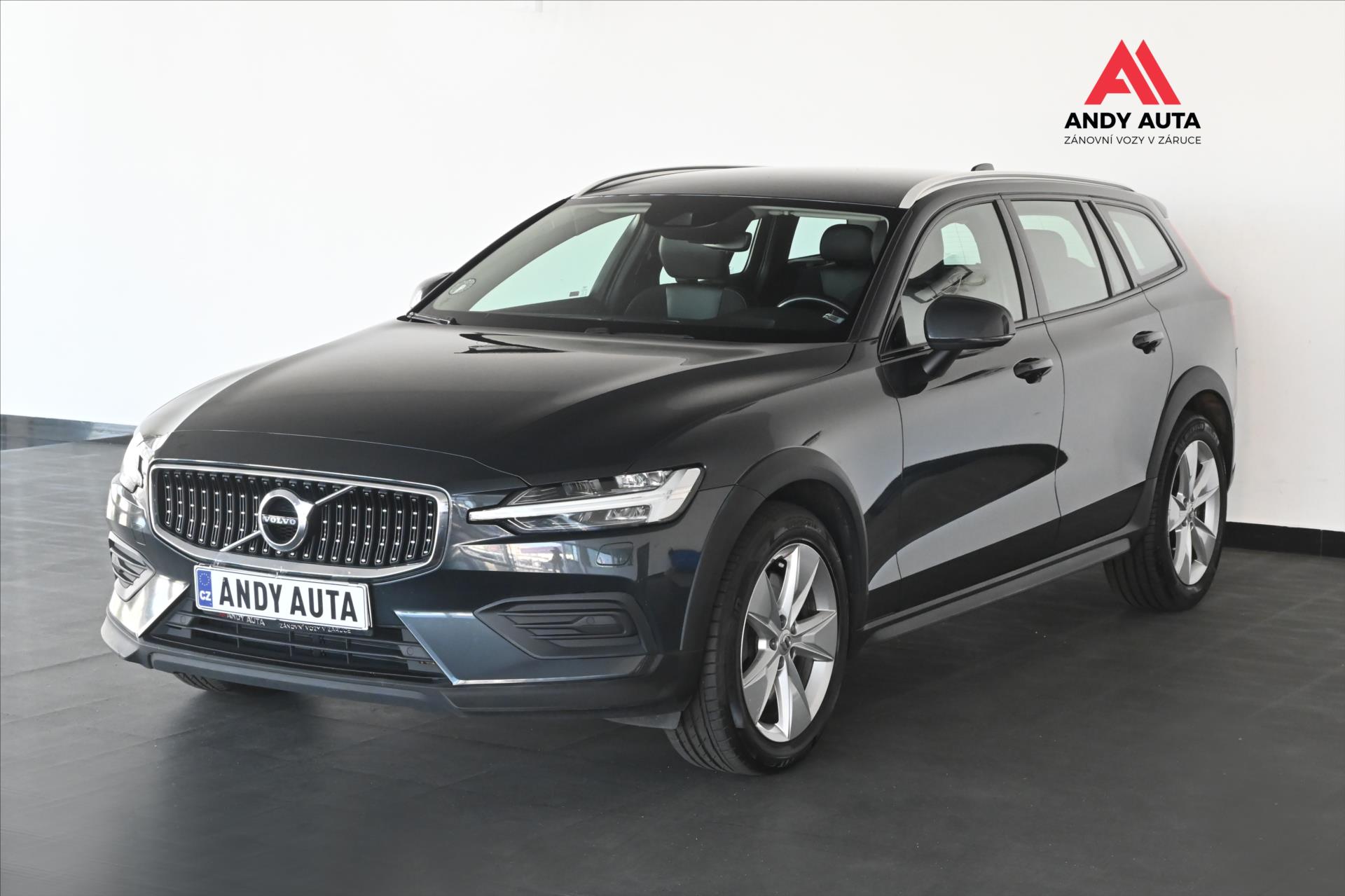 Fotografie vozu Volvo V60 Cross Country